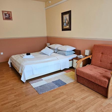 Abigel 2 Vendeghaz Hotel Mişcolţ Exterior foto