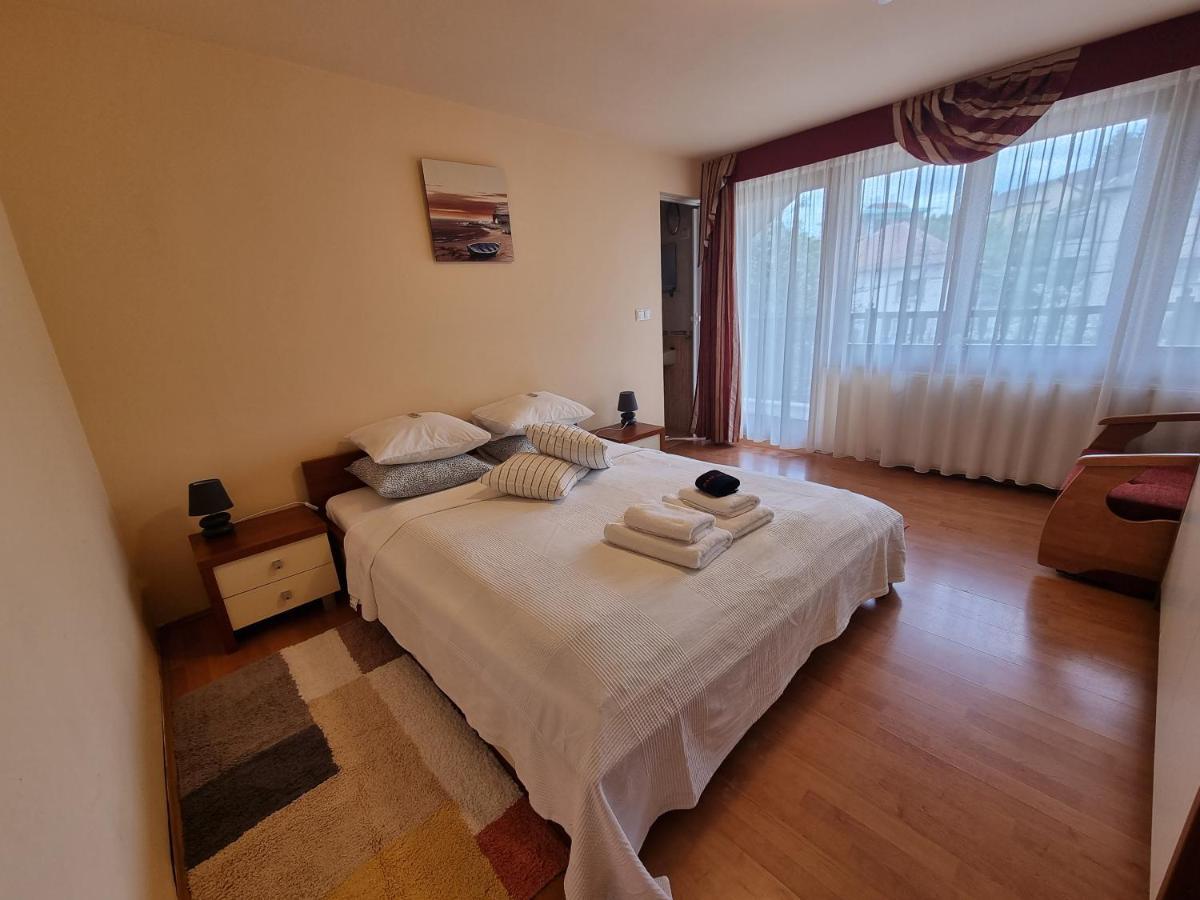 Abigel 2 Vendeghaz Hotel Mişcolţ Exterior foto