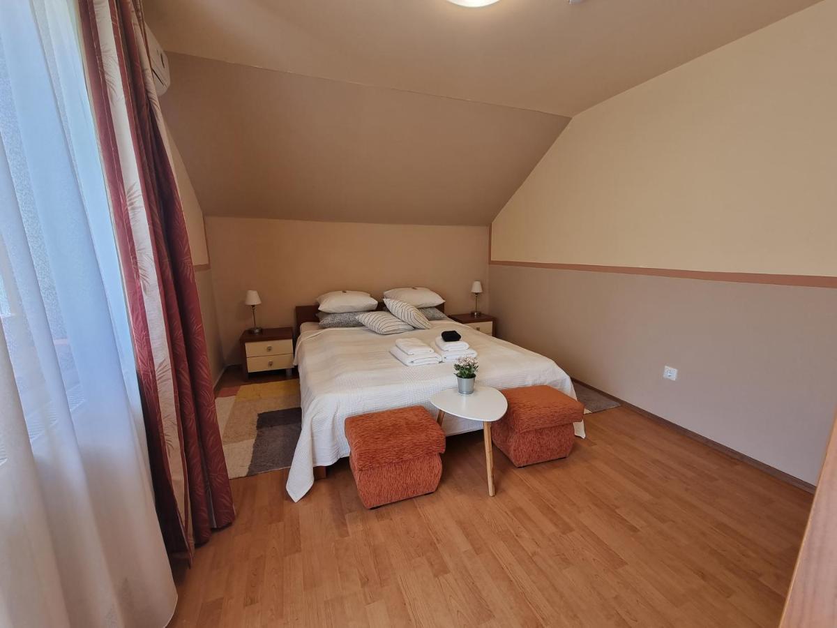 Abigel 2 Vendeghaz Hotel Mişcolţ Exterior foto