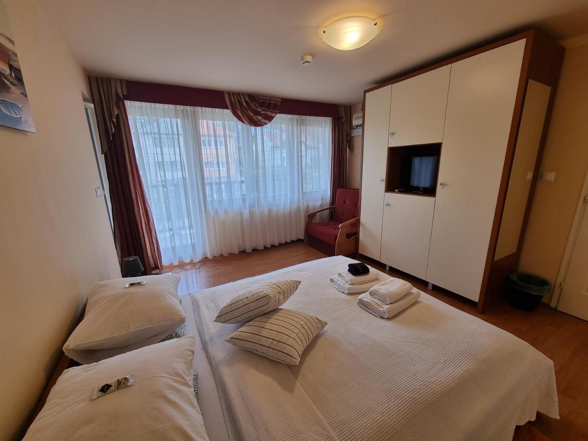 Abigel 2 Vendeghaz Hotel Mişcolţ Exterior foto