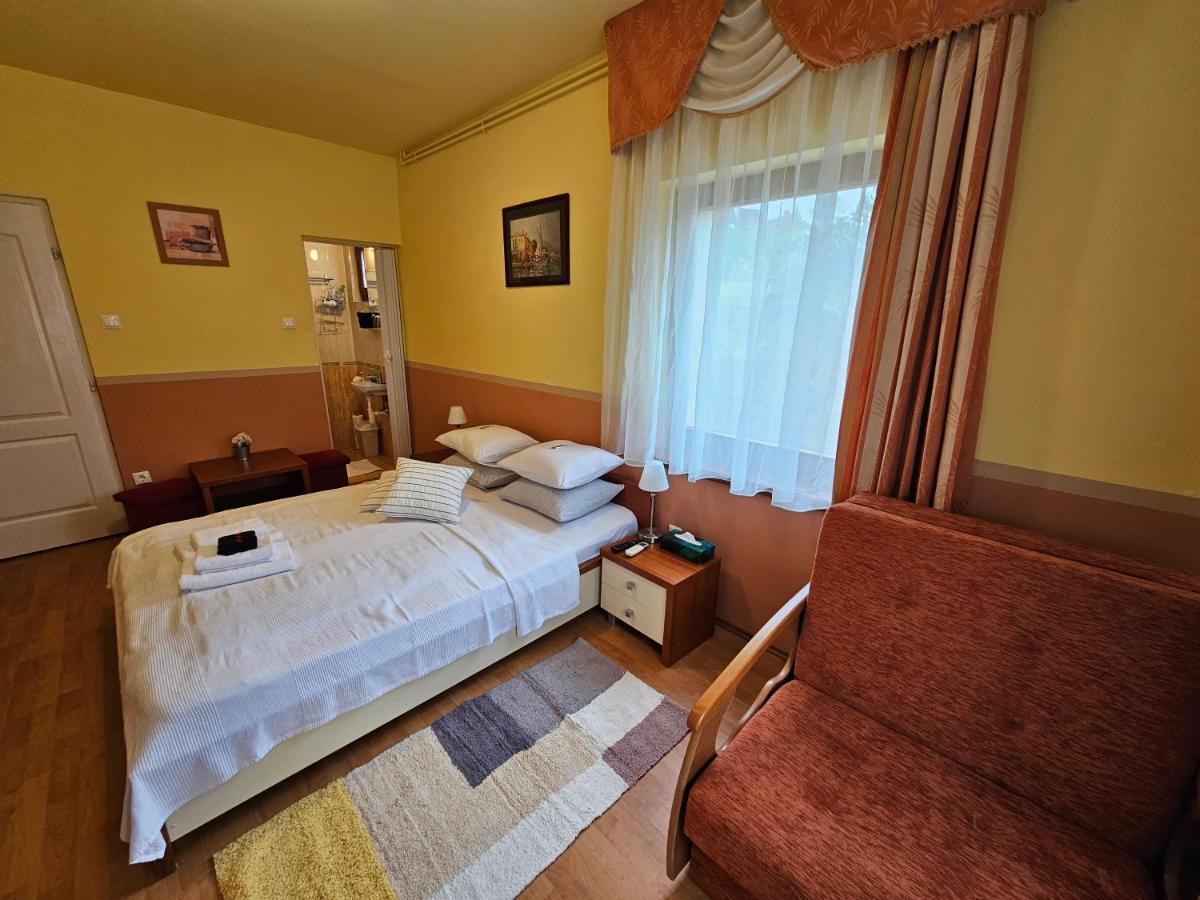 Abigel 2 Vendeghaz Hotel Mişcolţ Exterior foto