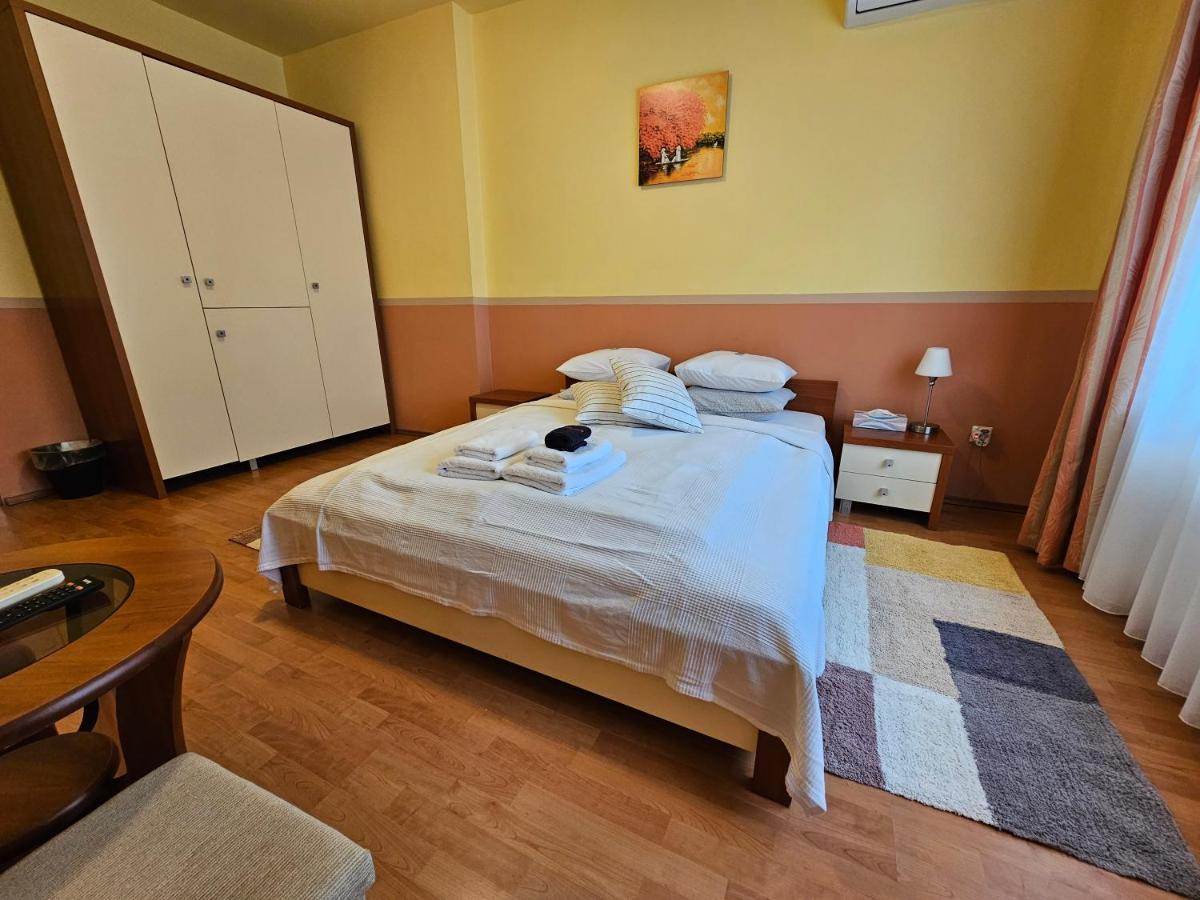 Abigel 2 Vendeghaz Hotel Mişcolţ Exterior foto